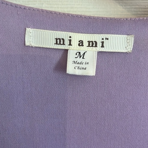 Francesca‘s-mi ami-M-Lavender purple-wrap dress.Tie detail, built in slip v-neck - Picture 5 of 13